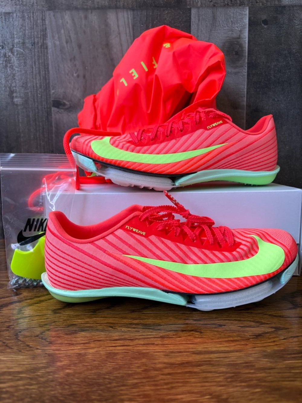 Nike Air Zoom Max Fly 2 Spikes Bright Crimson Men’s Sz Track & Field W/bag